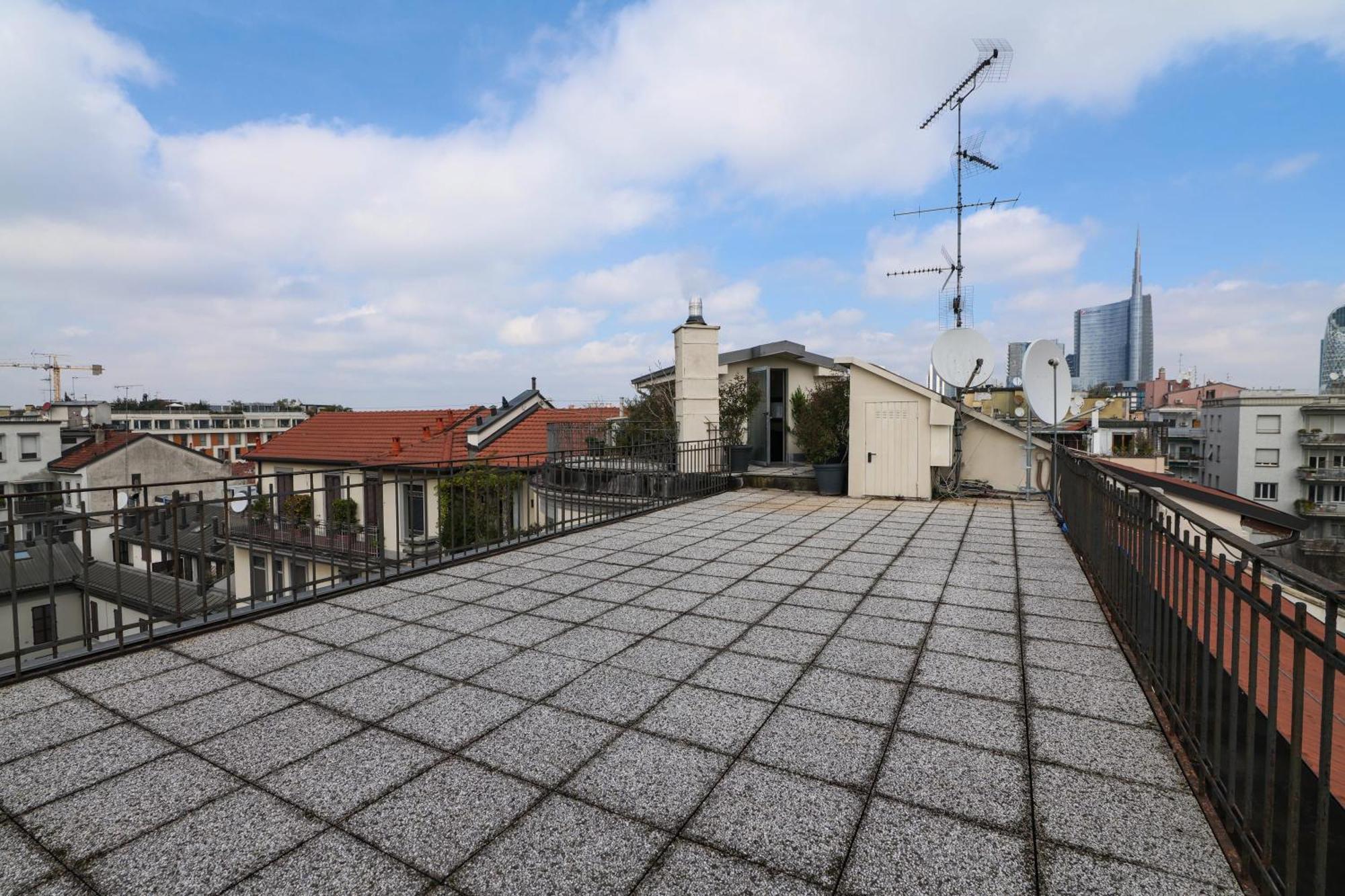 Luxury Penthouse With Rooftop Terrace Apartment Milan Exterior photo